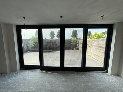 Schuifpui gemonteerd bij een klant